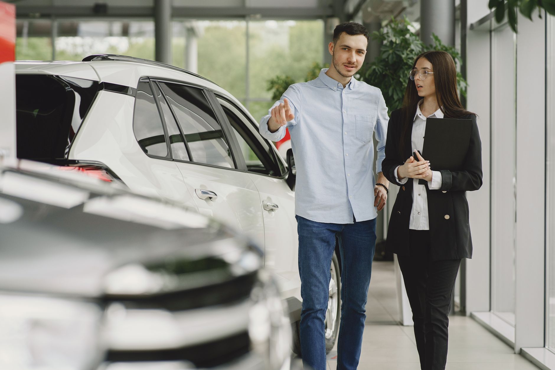 salesperson guiding client